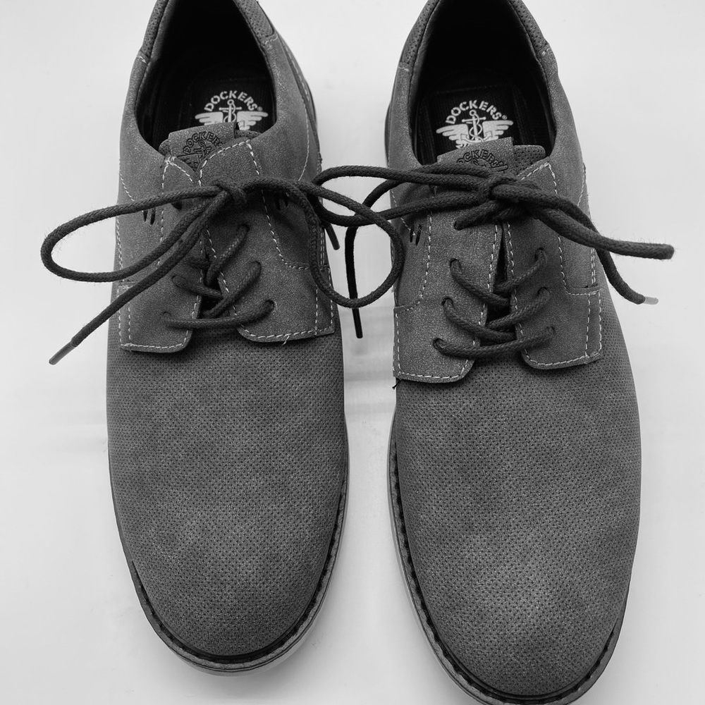 New Dockers Mens Blake Casual Oxford Shoe Size 8M Grey Color.